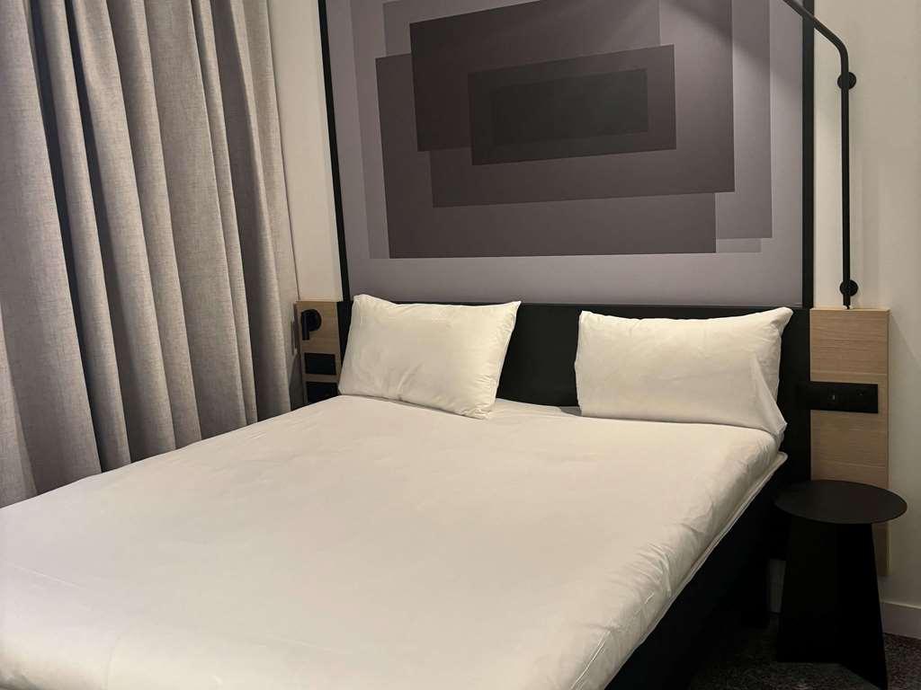 Hotel Ibis Rouen Centre Rive Droite Pasteur Habitación foto
